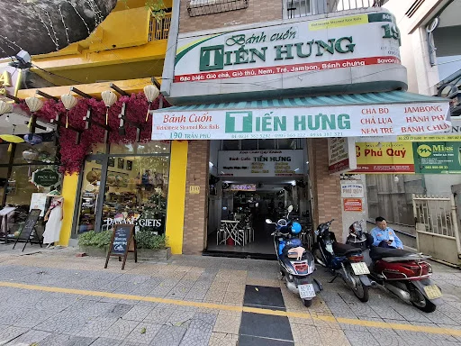 Bánh cuốn Tiến Hưng