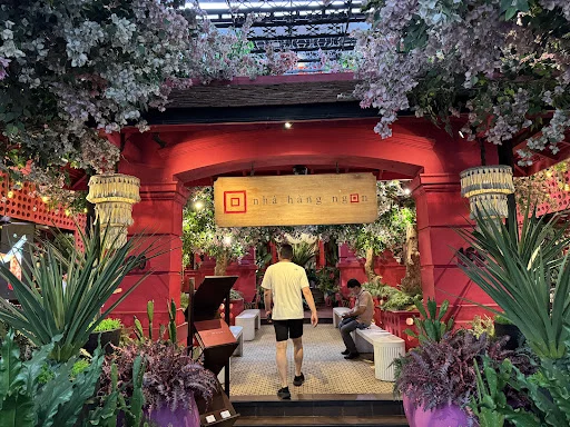 Ngon Restaurant