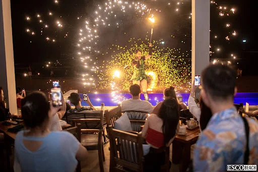 Esco Beach Bar Lounge & Restaurant