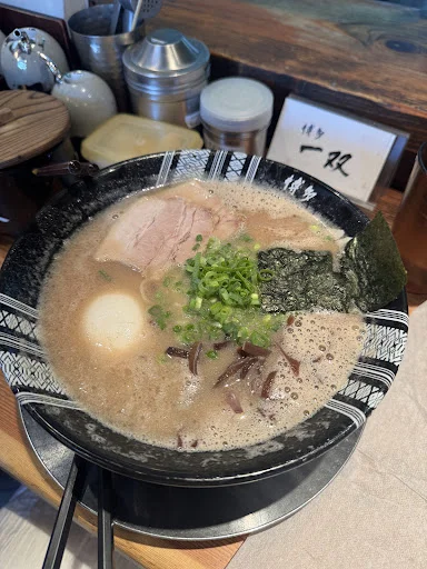 돼지 뼈 스프
