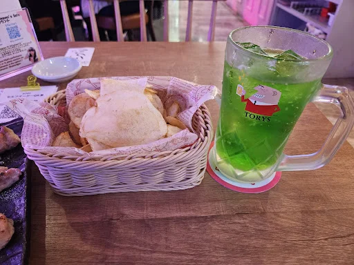 Angel's Highball Whisky with Soda